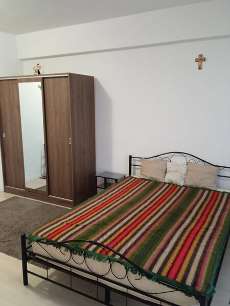 Brancusi garsoniera decomandata 40mp centrala termica bloc 2021 metrou